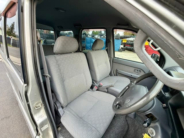 2001 Daihatsu Atrai JDM car for sale — photo 23 of 25