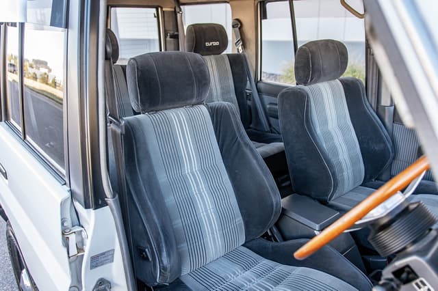 1975 Toyota Land Cruiser Prado JDM car for sale — photo 6 of 8