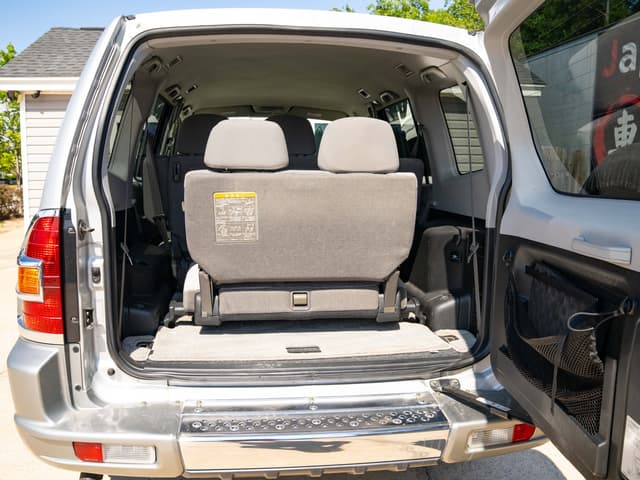 2001 Mitsubishi Pajero JDM car for sale — photo 15 of 18
