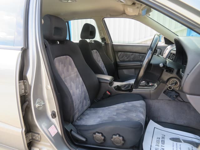 1999 Nissan Skyline JDM car for sale — photo 10 of 18
