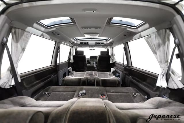 1994 Toyota HiAce JDM car for sale — photo 24 of 25