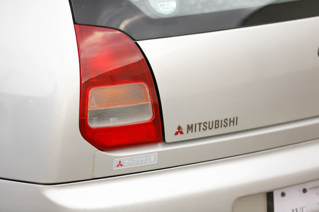 1996 Mitsubishi Mirage JDM car for sale — photo 8 of 25