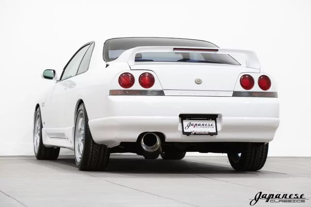 1997 Nissan Skyline JDM car for sale — photo 8 of 25