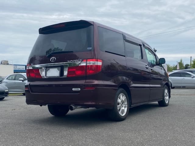 2003 Toyota Alphard JDM car for sale — photo 17 of 18