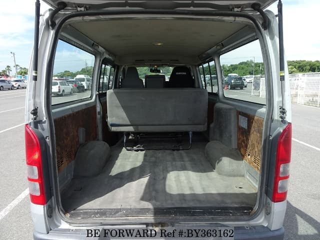 2005 Toyota HiAce JDM car for sale — photo 21 of 25