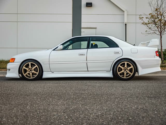 1998 Toyota Chaser JDM car for sale — photo 3 of 25