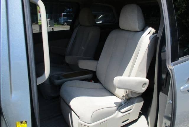 2007 Toyota Estima JDM car for sale — photo 20 of 25