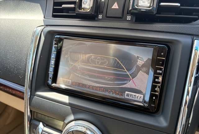 2009 Toyota Mark X JDM car for sale — photo 10 of 21