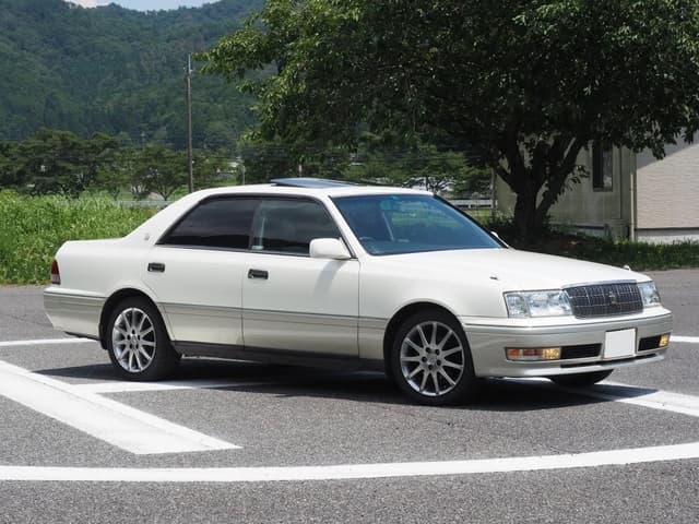 1999 Toyota Crown JDM car for sale — photo 22 of 22