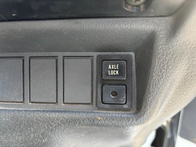 1994 Suzuki Carry JDM car for sale — photo 18 of 25