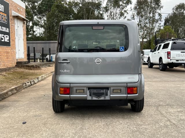2005 Nissan Cube JDM car for sale — photo 7 of 17
