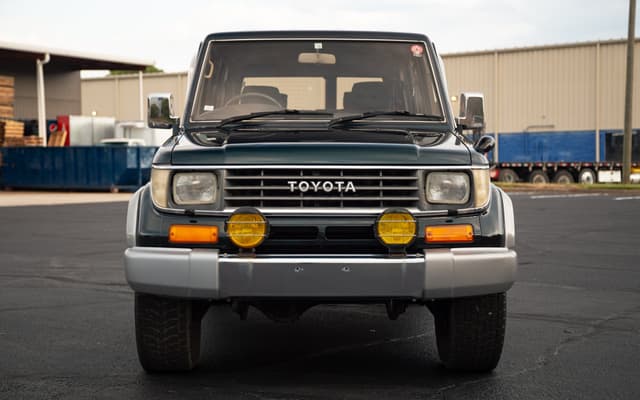 1994 Toyota Land Cruiser JDM car for sale — photo 2 of 13