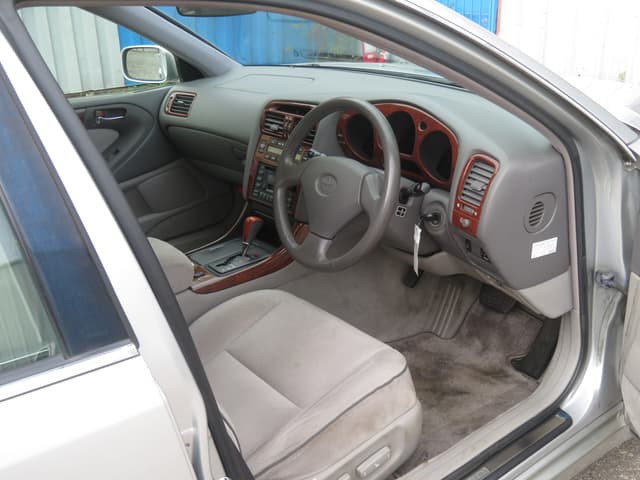 1998 Toyota Aristo JDM car for sale — photo 13 of 25