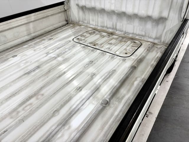 1999 Daihatsu Hijet JDM car for sale — photo 8 of 25