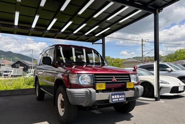 1992 Mitsubishi Pajero JDM car for sale — photo 3 of 3