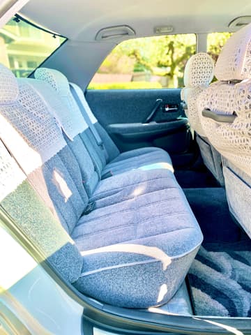 1997 Toyota Crown JDM car for sale — photo 10 of 14