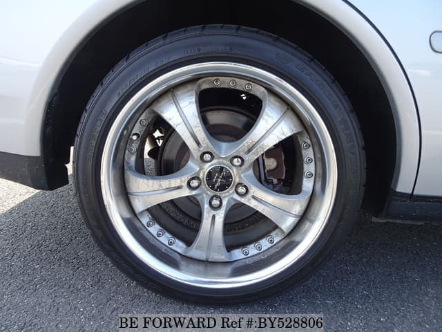 1999 Nissan Gloria JDM car for sale — photo 11 of 25