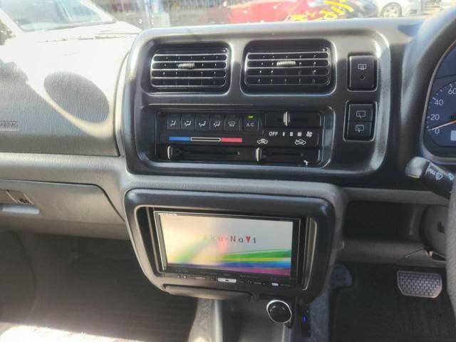1999 Suzuki Jimny JDM car for sale — photo 9 of 19