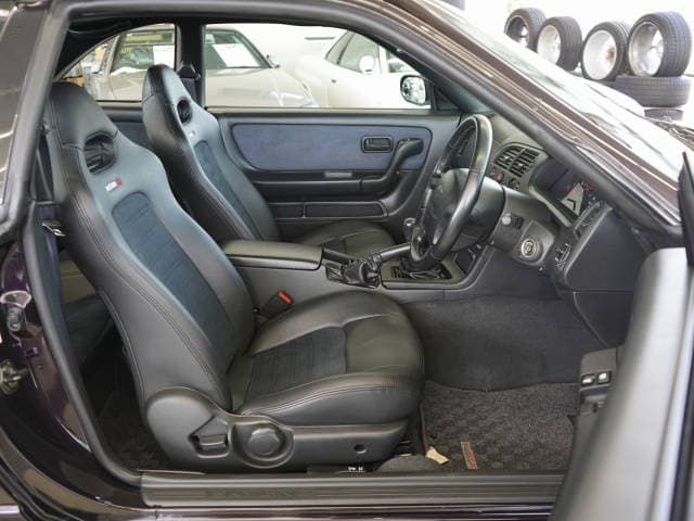 1995 Nissan Skyline JDM car for sale — photo 12 of 22