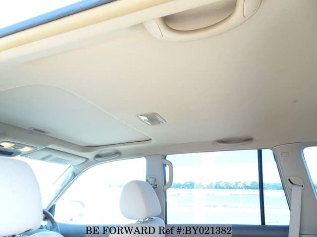 2006 Toyota Land Cruiser Prado JDM car for sale — photo 24 of 25