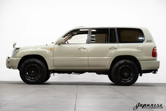 1998 Toyota Land Cruiser JDM car for sale — photo 4 of 25