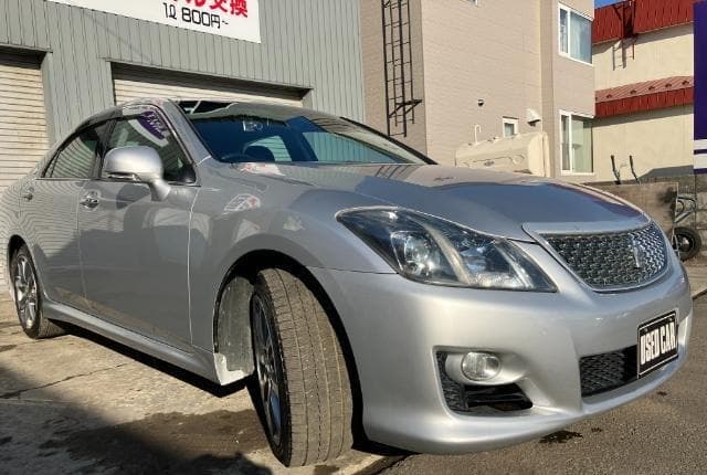 2009 Toyota Crown JDM car for sale — photo 7 of 10