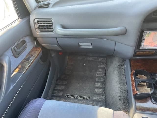 1992 Toyota Land Cruiser JDM car for sale — photo 14 of 25