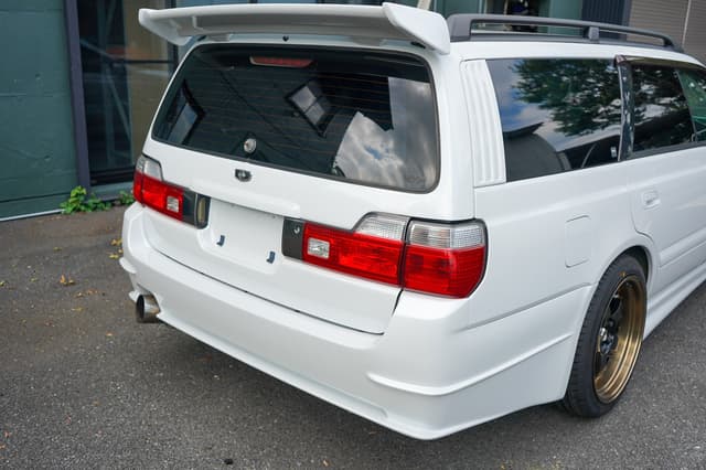 1998 Nissan Stagea JDM car for sale — photo 6 of 25