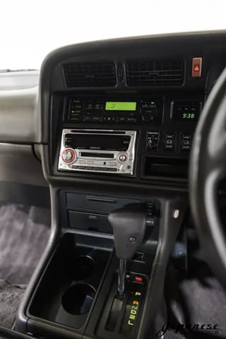1995 Toyota HiAce JDM car for sale — photo 10 of 25