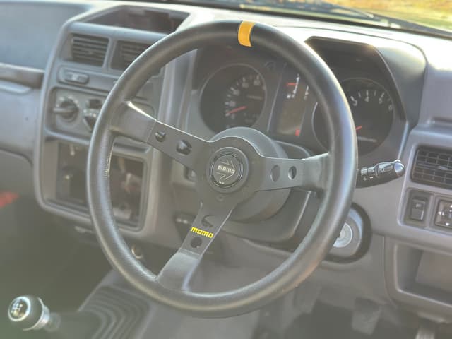 1998 Mitsubishi Pajero JDM car for sale — photo 22 of 25