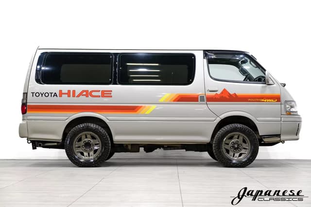 1997 Toyota HiAce JDM car for sale — photo 5 of 25
