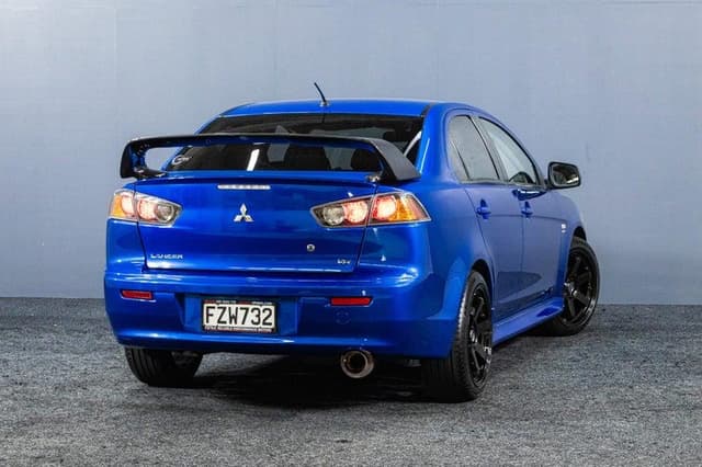 2011 Mitsubishi Lancer JDM car for sale — photo 11 of 18