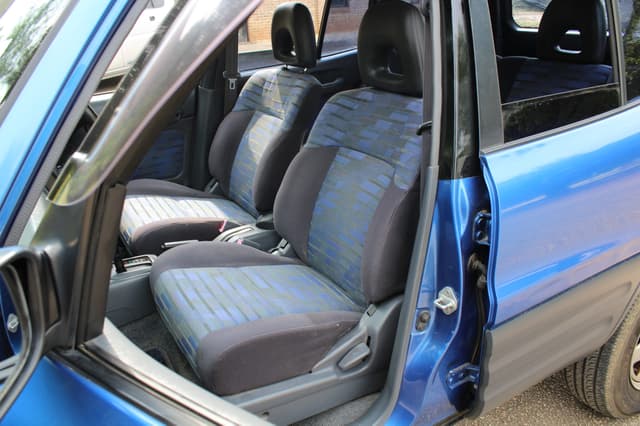 1996 Toyota RAV4 JDM car for sale — photo 16 of 22