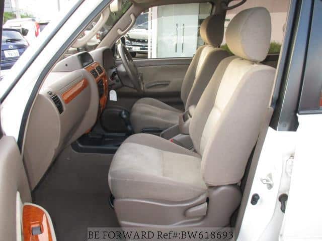 2001 Toyota Land Cruiser Prado JDM car for sale — photo 16 of 20