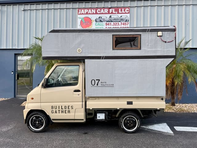 2000 Mitsubishi Minicab JDM car for sale — photo 8 of 21
