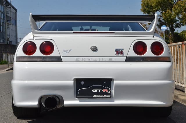 1995 Nissan Skyline JDM car for sale — photo 5 of 11