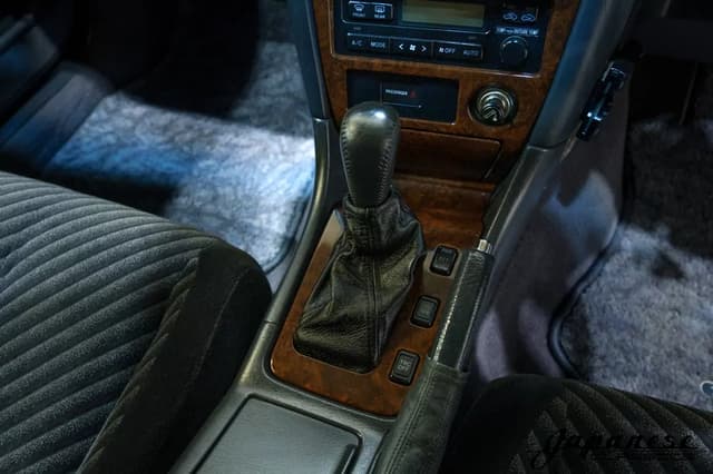 1997 Toyota Chaser JDM car for sale — photo 10 of 25