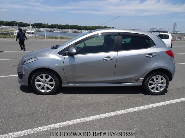 2010 Mazda Demio JDM car for sale — photo 2 of 25