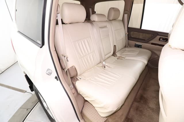 2000 Toyota Land Cruiser JDM car for sale — photo 17 of 25