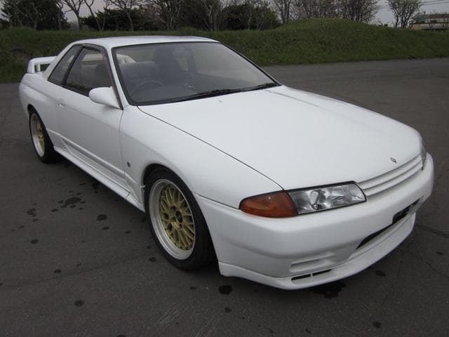 1995 Nissan Skyline JDM car for sale — photo 3 of 25