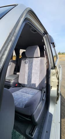 2001 Toyota Land Cruiser Prado JDM car for sale — photo 10 of 25