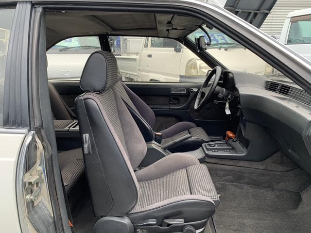 1986 Bmw 6 Series JDM car for sale — photo 10 of 18