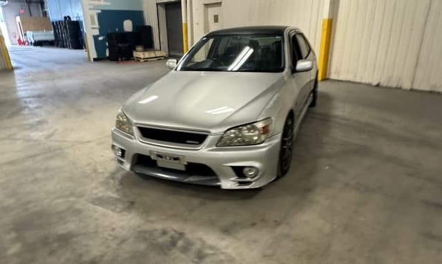 1999 Toyota Altezza JDM car for sale — photo 23 of 25