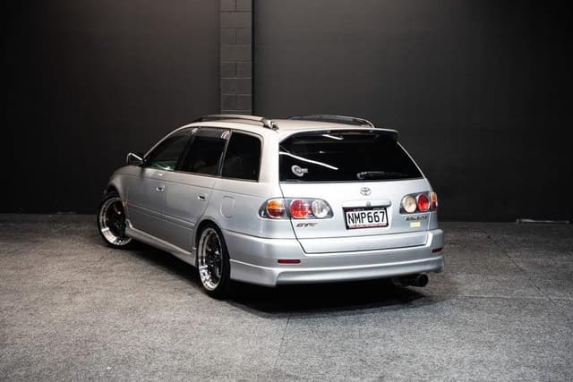 2000 Toyota Caldina JDM car for sale — photo 6 of 13