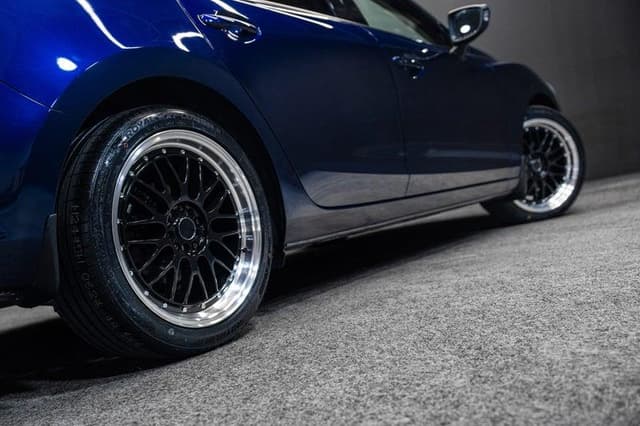 2012 Mazda Atenza JDM car for sale — photo 15 of 19