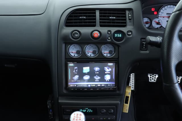 1997 Nissan Skyline JDM car for sale — photo 17 of 25