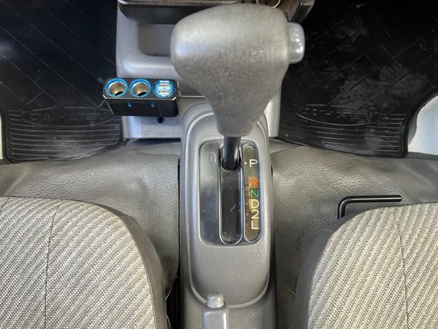 1997 Daihatsu Hijet JDM car for sale — photo 17 of 18