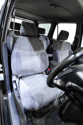1997 Toyota Hilux JDM car for sale — photo 14 of 25