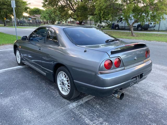 1994 Nissan Skyline JDM car for sale — photo 18 of 21