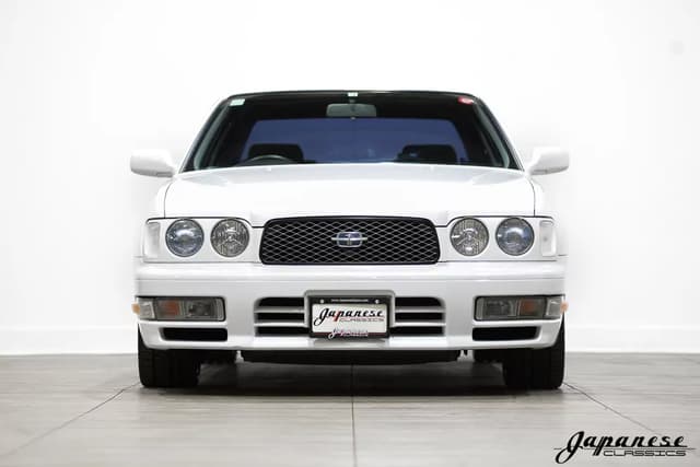 1996 Nissan Gloria JDM car for sale — photo 2 of 25